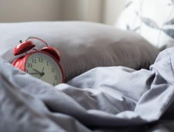 Cara Bangun Pagi dengan Mudah dan Konsisten