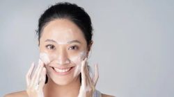 Cara Menjaga Kesehatan Kulit di Tengah Cuaca Panas dan Polusi